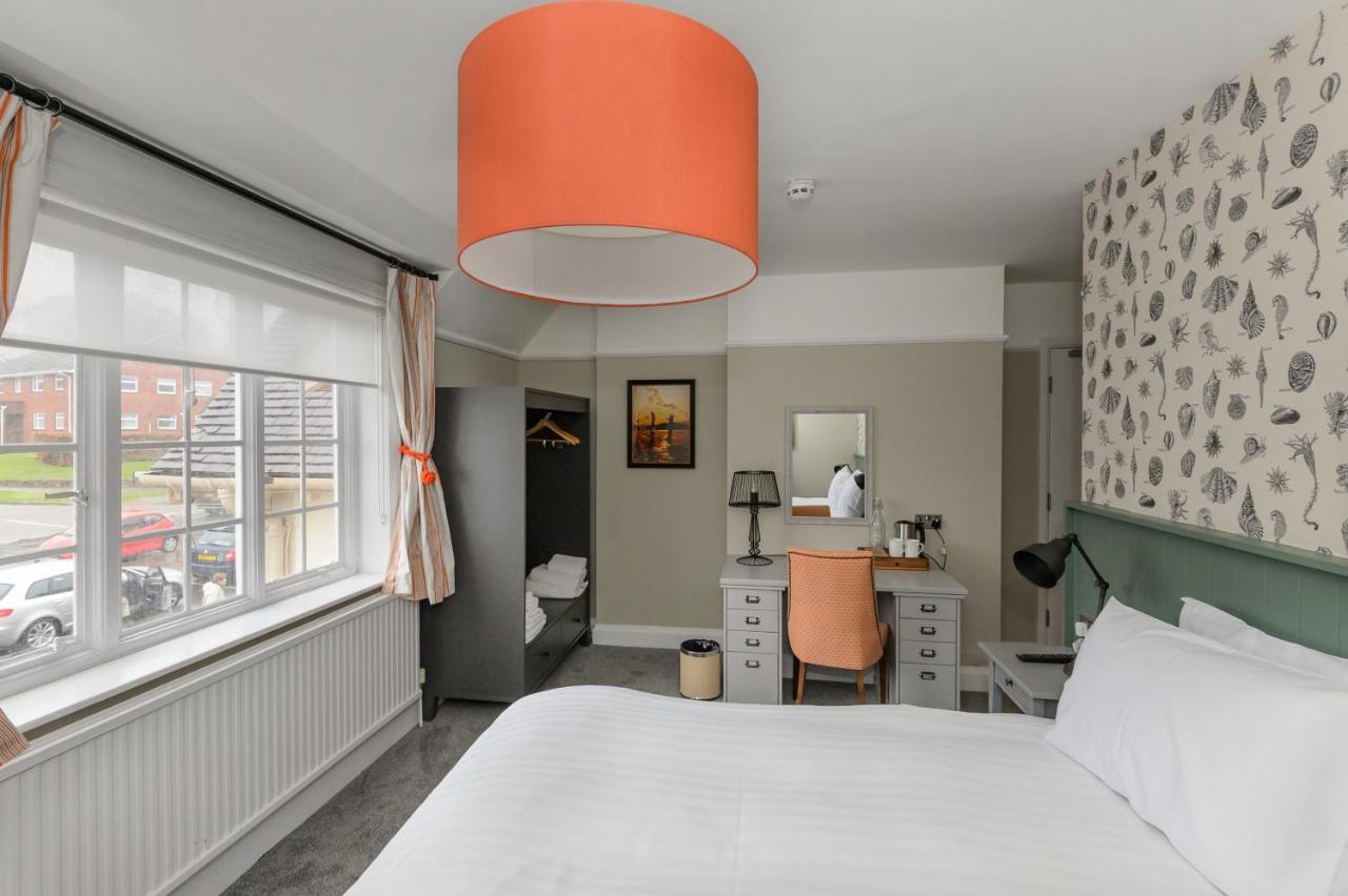 Balfour Arms Hotel Sidmouth Bagian luar foto